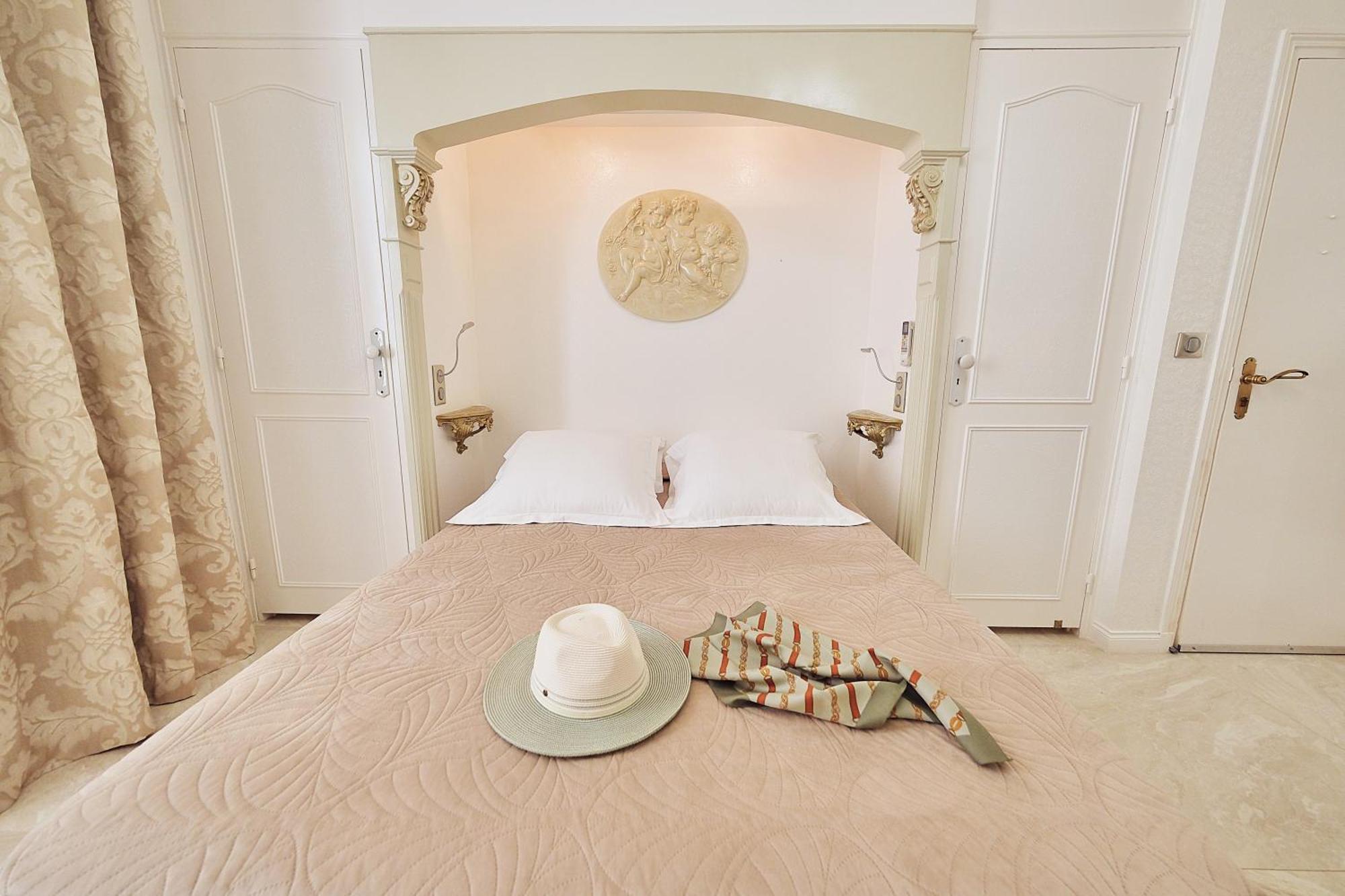 Hotel Le Magnolia Calvi  Zewnętrze zdjęcie