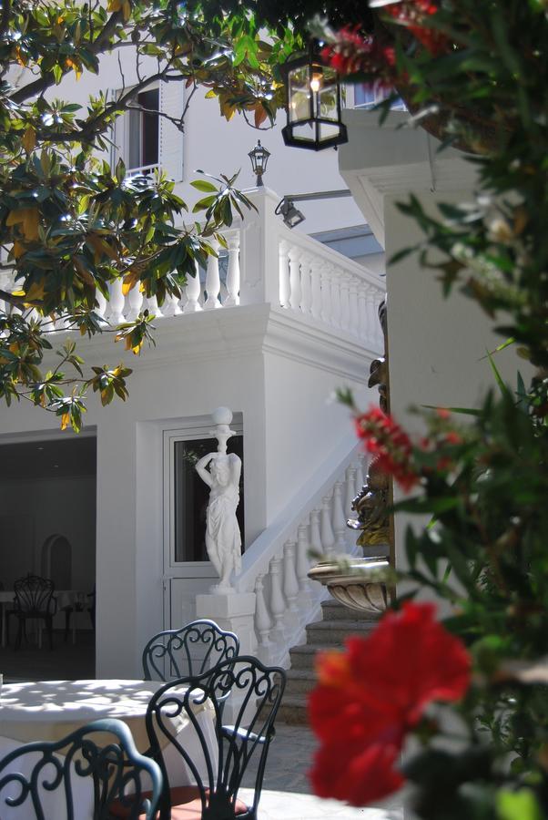 Hotel Le Magnolia Calvi  Zewnętrze zdjęcie